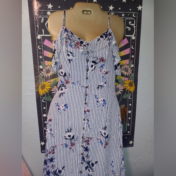 Maurices Button Down Floral Maxi Dress - Picture 2 of 7